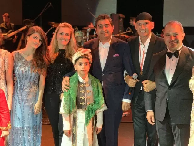 İş adamı Uçak'ın mutlu günü