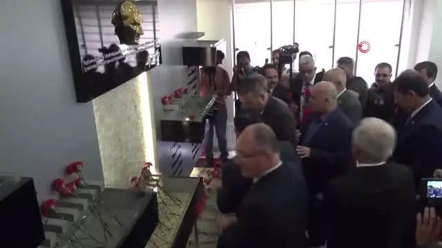 Sivas Valisi Ayhan'dan Madımak açıklaması Sivas Valisi Ayhan'dan Madımak açıklaması