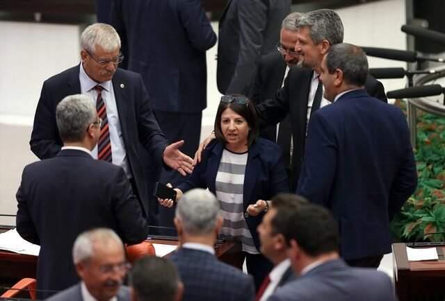 TBMM genel Kurulu'nda İYİ Parti ile HDP arasında münakaşa çıktı: O koltuğu HDP oylarıyla aldınız