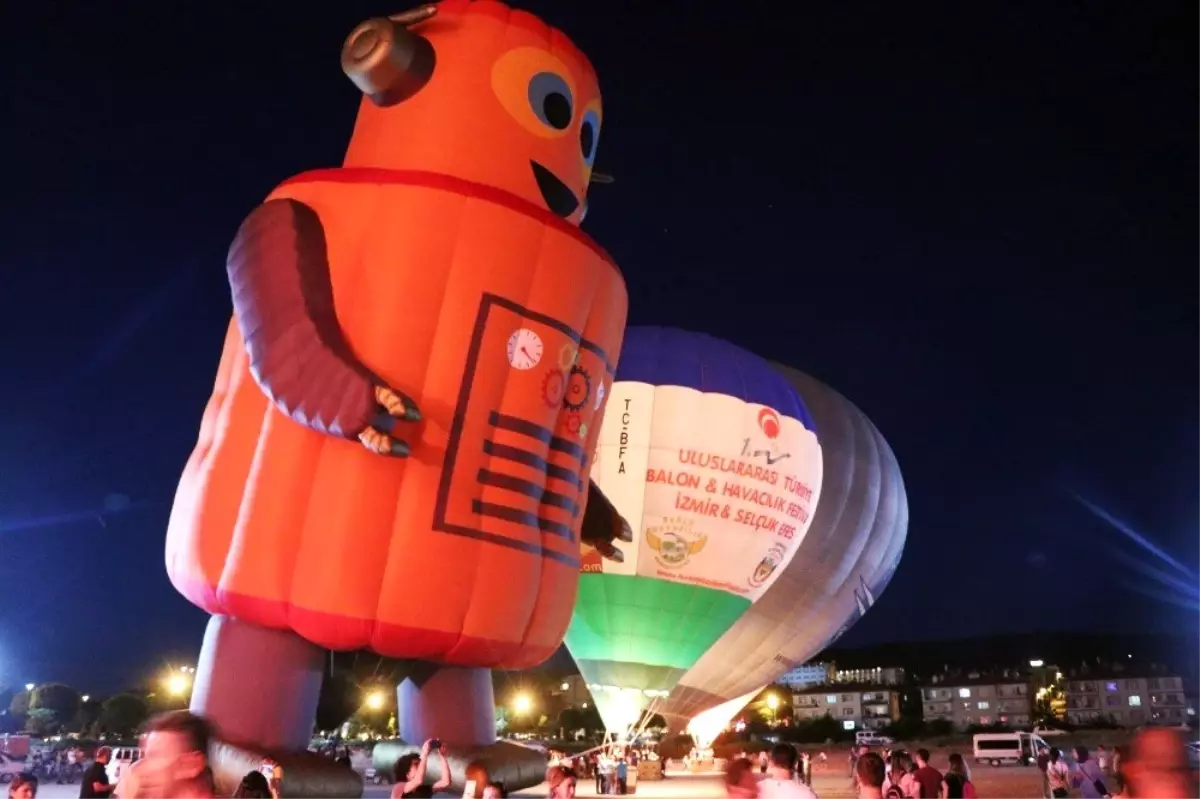 Türkiye'nin ilk balon festivali başladı