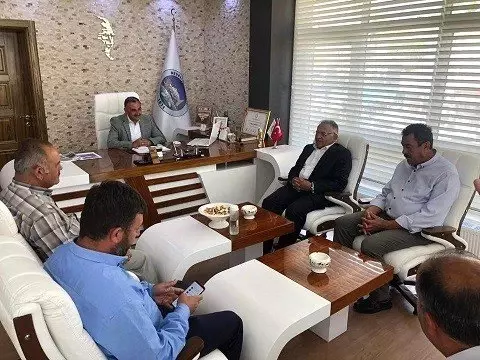 Başkan Büyükkılıç'tan ilçe ziyaretleri