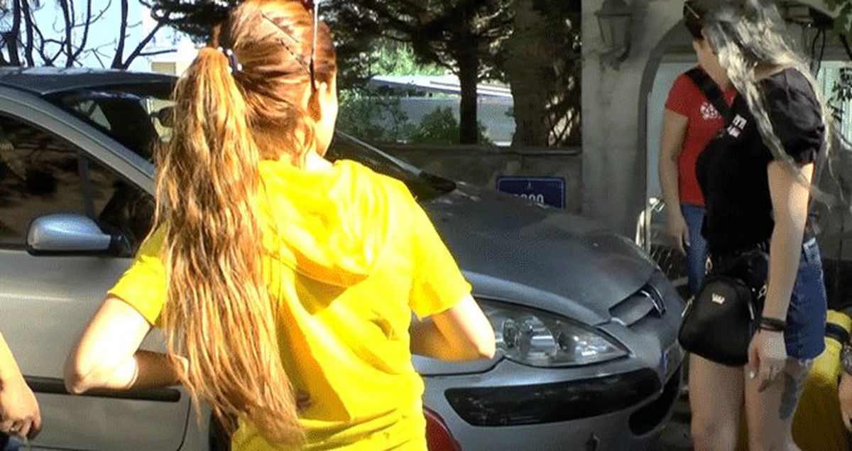 Polis, fuhuş çetesinin şifresini çözdü: Yeni araçlarımız geldi, selam yaz foto iste