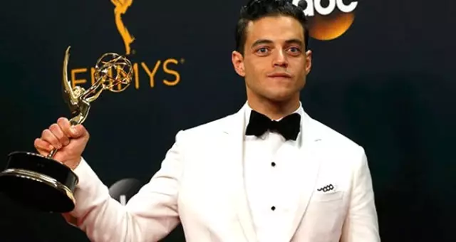 Rami Malek, terörist rolünü tek bir şartla kabul ettiğini açıkladı! Rami Malek, terörist rolünü tek bir şartla kabul ettiğini açıkladı!