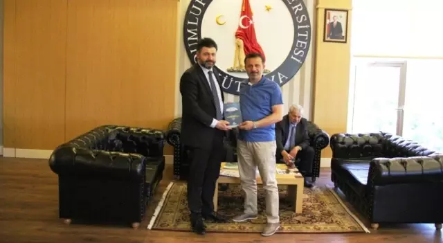 TİHK'den Rektör Gören'e nezaket ziyareti