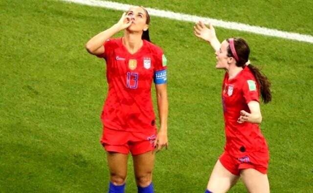 Alex Morgan, olay olan sevinciyle ilgili konuştu: Erkekler yapınca bir şey olmuyor