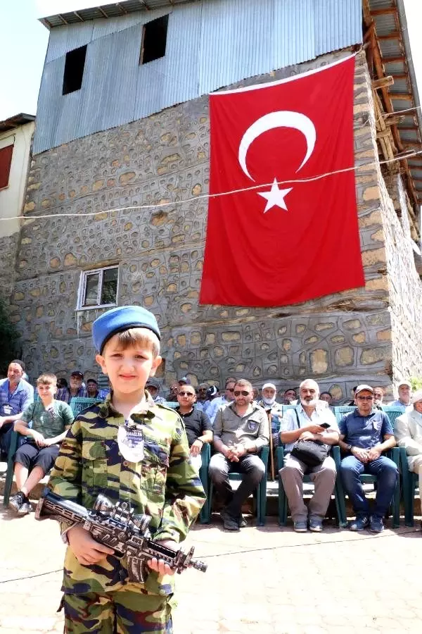 Başbağlar köyünde katledilen 33 kişi dualarla anıldı Başbağlar köyünde katledilen 33 kişi dualarla anıldı