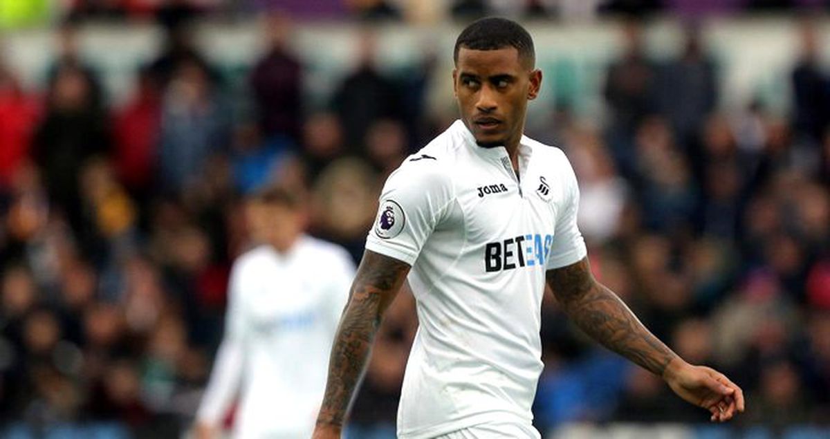 Beşiktaş'ın istediği Narsingh, Feyenoord'a imza attı!