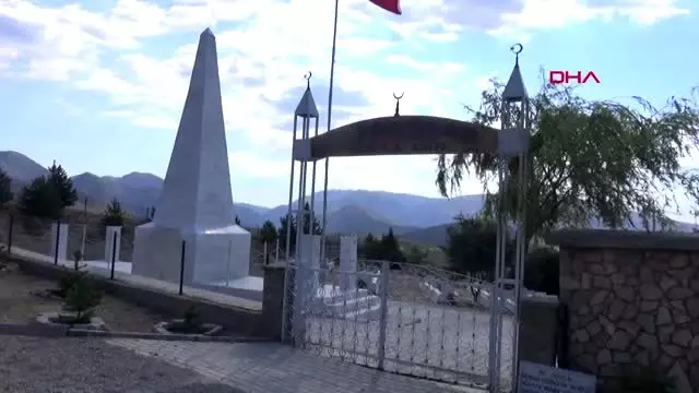 ERZİNCAN Başbağlar köyünde katledilen 33 kişi dualarla anıldı ERZİNCAN Başbağlar köyünde katledilen 33 kişi dualarla anıldı