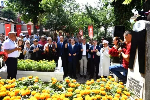 Kırkpınar'ın 2 altın kemerli ağasına davullu zurnalı karşılama Kırkpınar'ın 2 altın kemerli ağasına davullu zurnalı karşılama