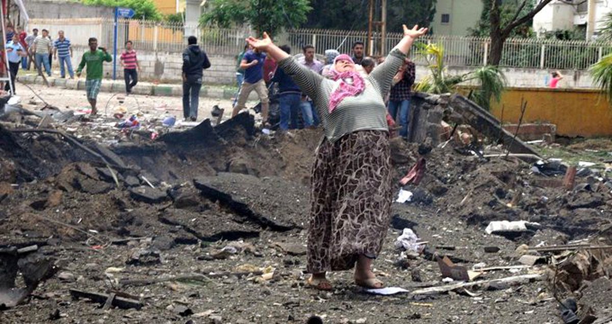 Reyhanlı'daki bomba yüklü aracın patlaması, akıllara 2013 yılındaki saldırıyı getirdi
