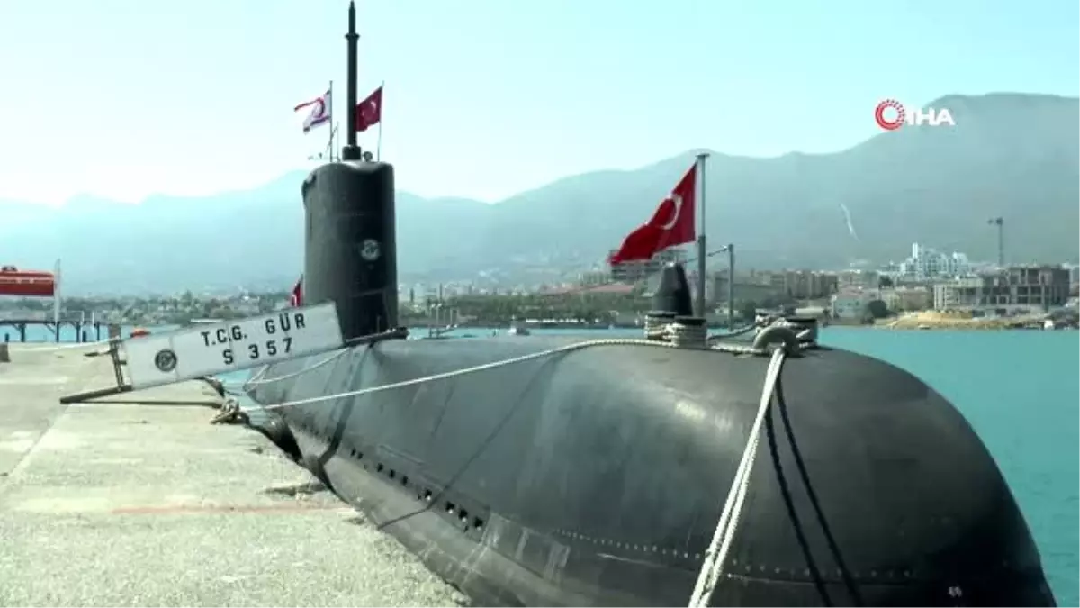 TCG GÜR denizaltısı KKTC'de ziyarete açıldı