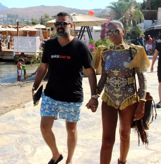 97 milyonluk mirası yalanlayan Yalçın, Bodrum'da objektiflere yakalandı