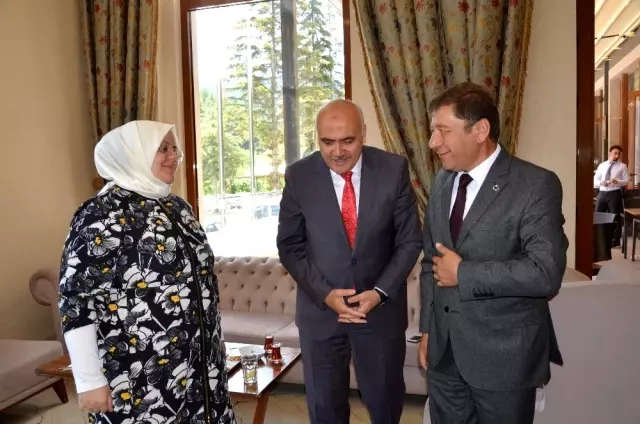 Bakan Selçuk Kızılcahamam'da Bakan Selçuk Kızılcahamam'da