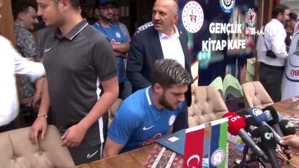 Çaykur Rizespor El Kabir'i renklerine bağladı