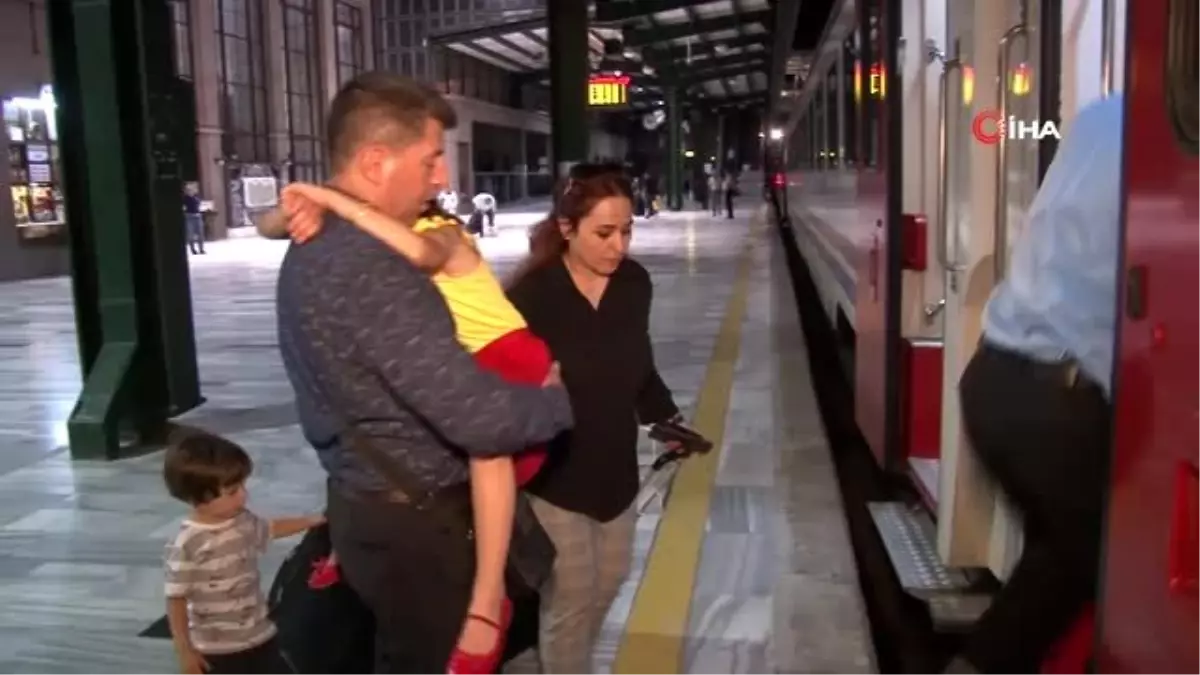 'Efsane Ekspres' 8 yıl sonra İstanbul'a hareket etti
