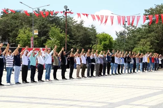 Erzurum'da Cağ kebabı ve Baş bar rekor denemesi