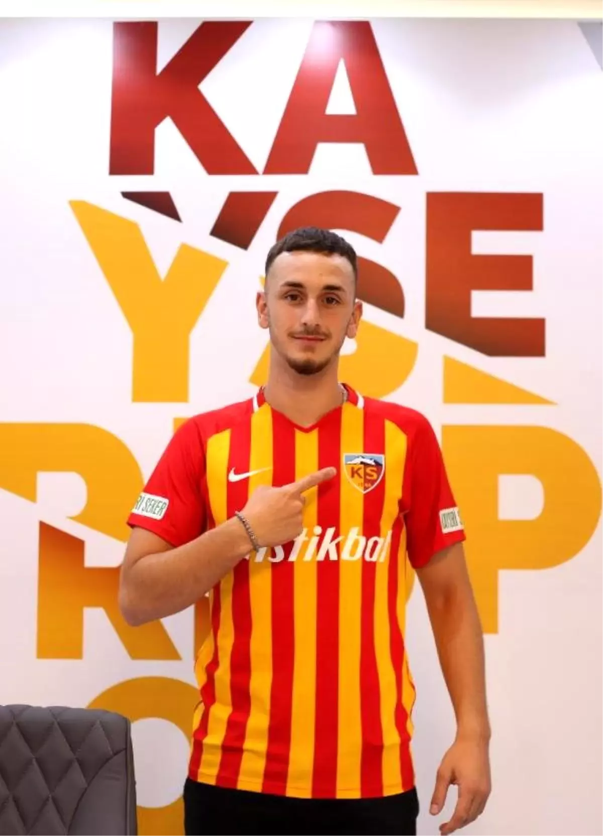 İstikbal Mobilya Kayserispor, U19 milli takımı oyuncusunu