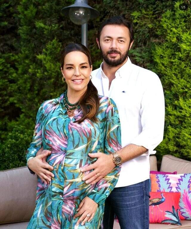 7,5 aylık hamilen olan şarkıcı Bengü yatak sırrını paylaştı
