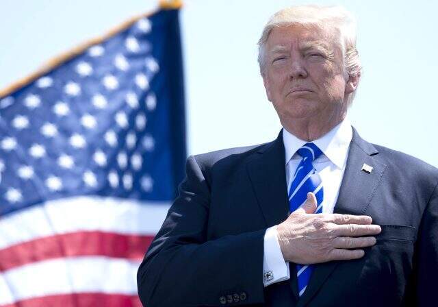 ABD Başkanı Trump'tan ilginç 'UFO' açıklaması: Her şey mümkün