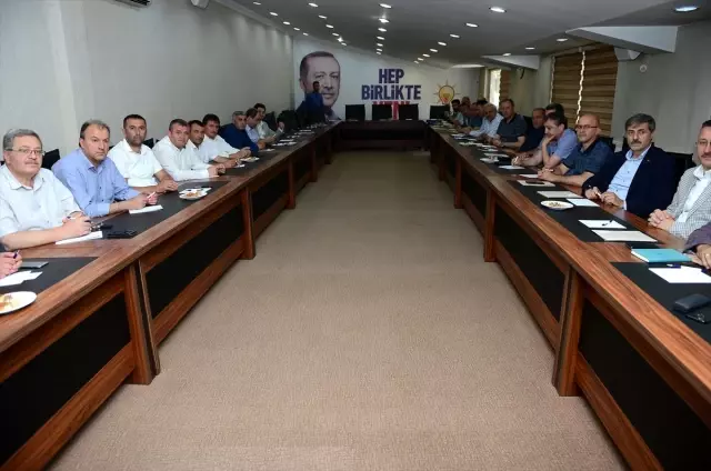 AK Parti Genel Başkan Yardımcısı Yavuz, Sakarya'da