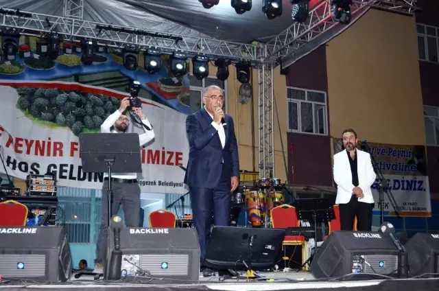 Çemişgezek'te Dut ve Peynir Festivali sona erdi Çemişgezek'te Dut ve Peynir Festivali sona erdi