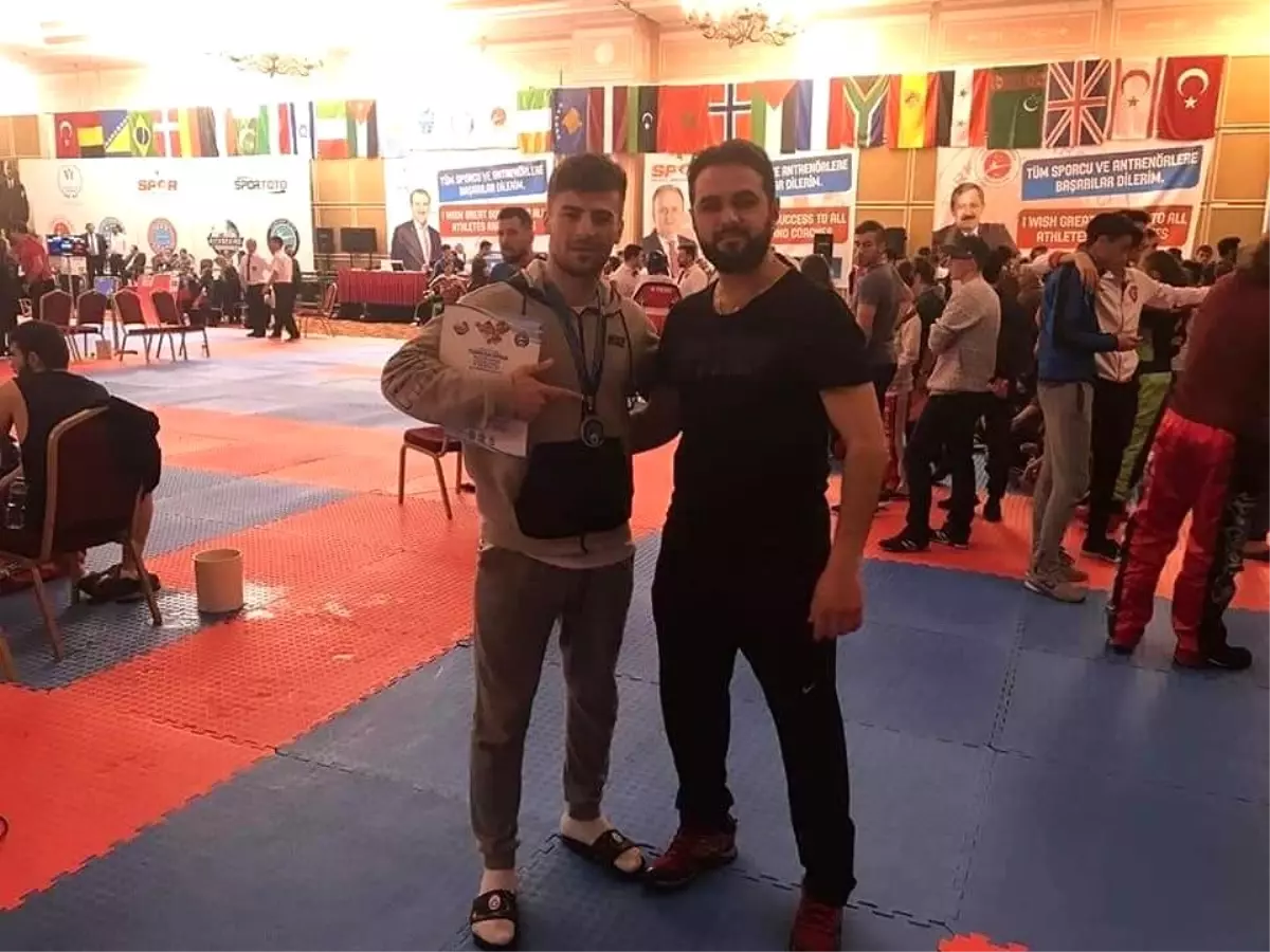 Devrekli milli sporcu Dünya Kick Boks Şampiyonası'na katılacak
