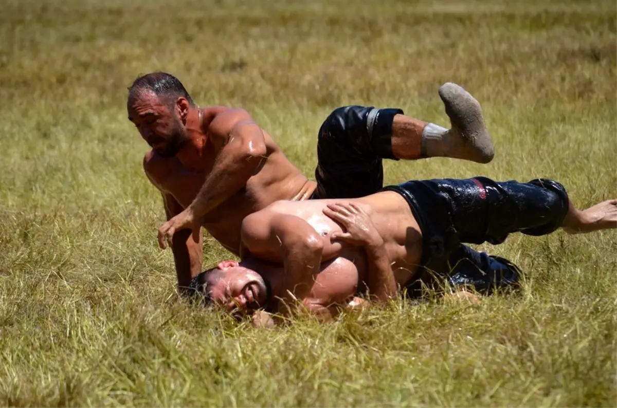 Kırkpınar'da yarı finalistler belli oldu