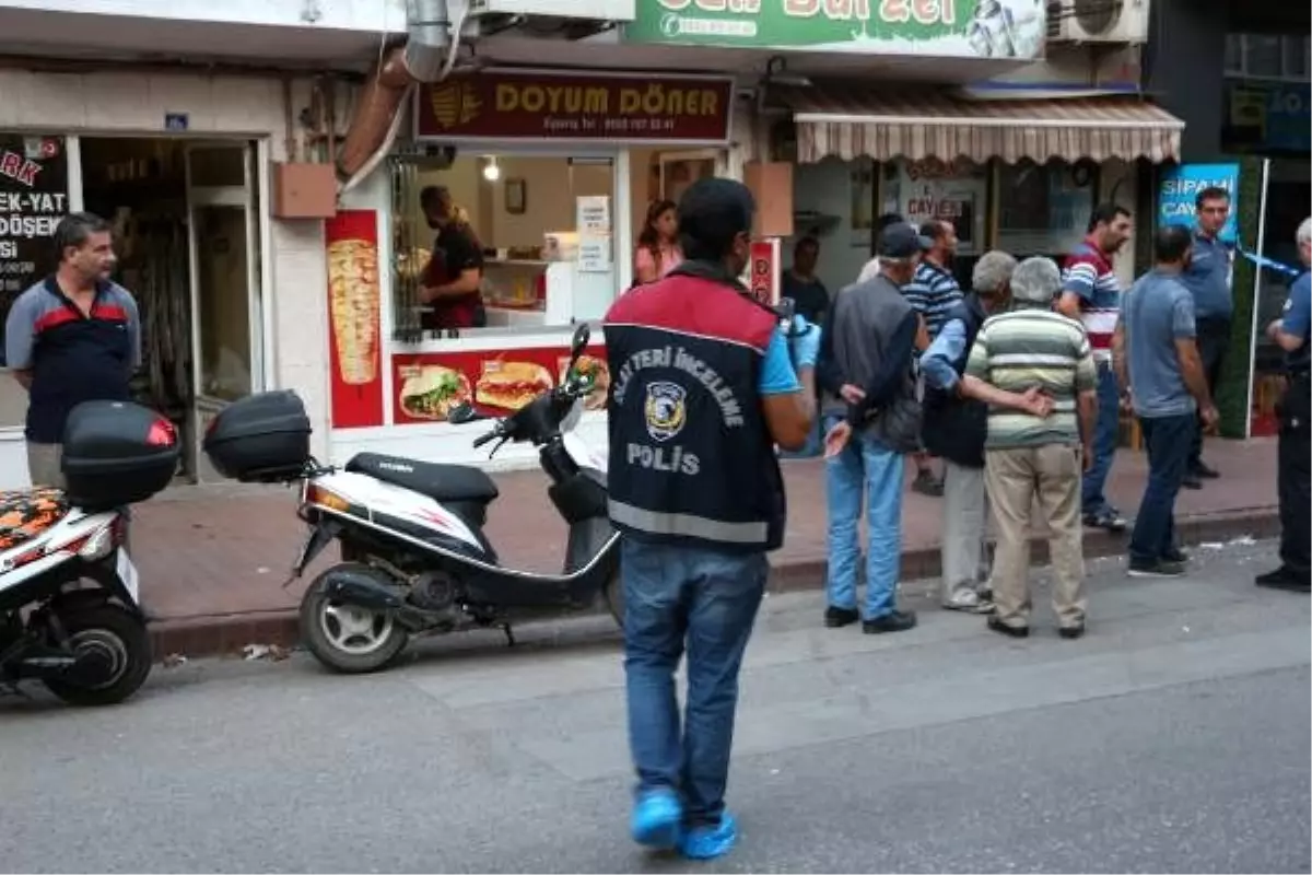Pompalı tüfekle elinden ve bacağından vuruldu