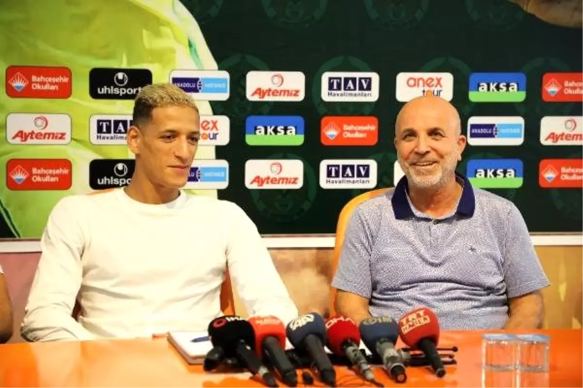 Alanyaspor'a Faslı forvet