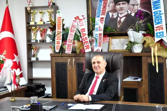 Başkan Kaya, İncirliova Belediyesinin ödemeleri hakkında bilgi verdi Başkan Kaya, İncirliova Belediyesinin ödemeleri hakkında bilgi verdi