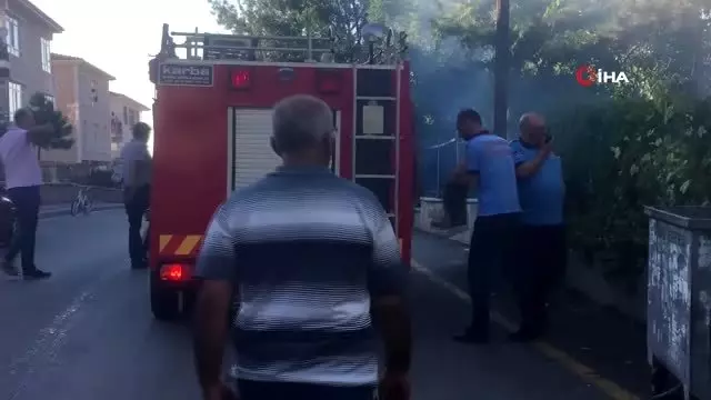 Başkent'te mahalleli el birliği ile yangından otomobil kaçırdı Başkent'te mahalleli el birliği ile yangından otomobil kaçırdı