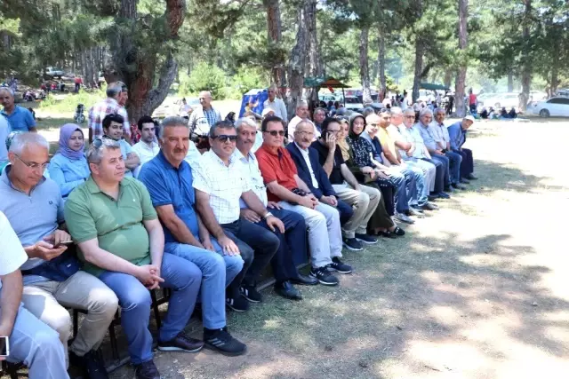 Beyşehir'de 16. Geleneksel Anamas-Dedegöl Kültür Şenlikleri yapıldı Beyşehir'de 16. Geleneksel Anamas-Dedegöl Kültür Şenlikleri yapıldı