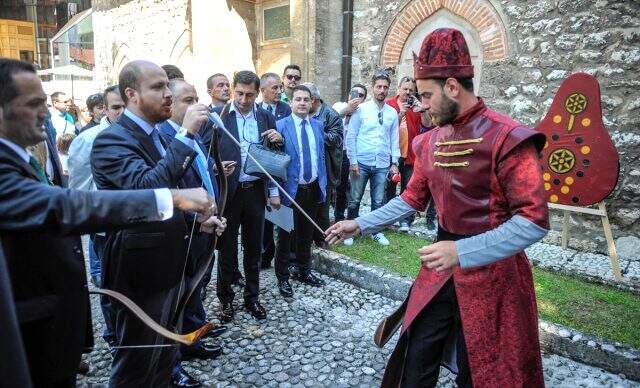 Bilal Erdoğan'dan, 'Okçular Vakfı kapatılıyor' iddiasına yanıt