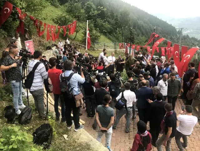 Eren mezarı başında anıldı Eren mezarı başında anıldı