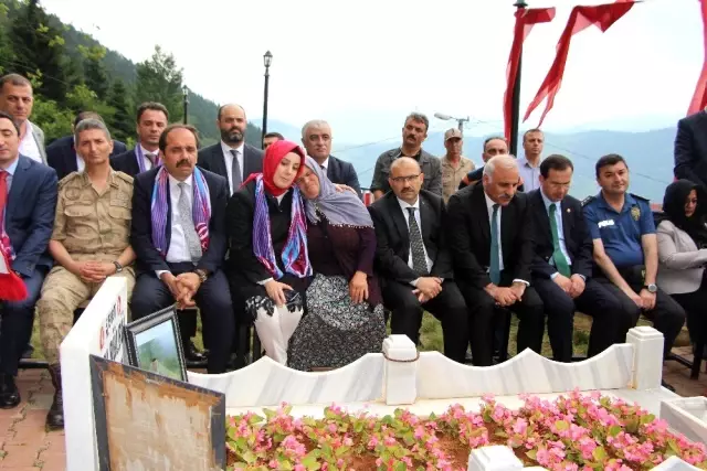 Eren mezarı başında anıldı Eren mezarı başında anıldı