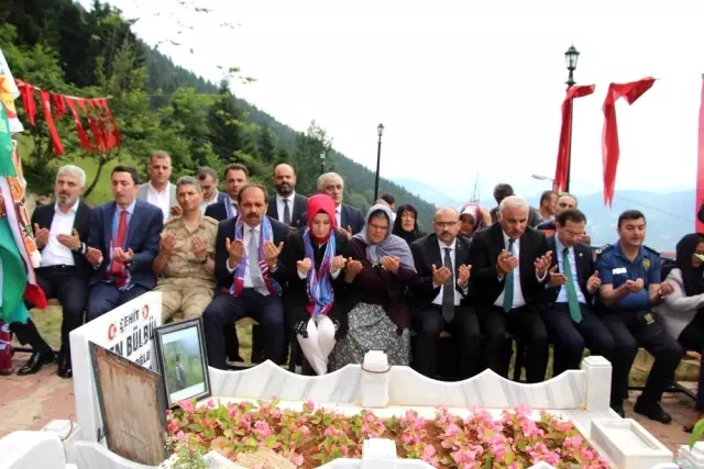 Eren mezarı başında anıldı Eren mezarı başında anıldı