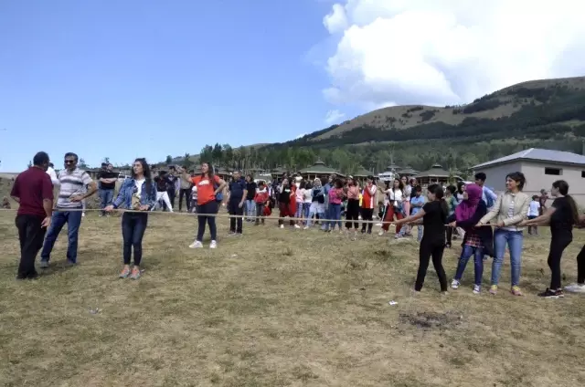 Erzurum'da '2. Geleneksel Çocuk Şenliği' etkinliği