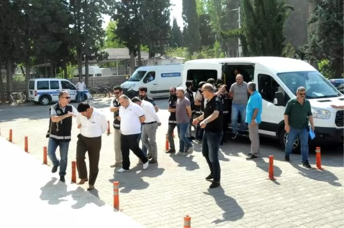 Kadınları gizli bölmelere saklayan şebeke çökertildi: 9 gözaltı