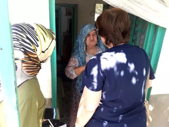 Karacabey Belediyesi mobil ekibi dur durak bilmiyor