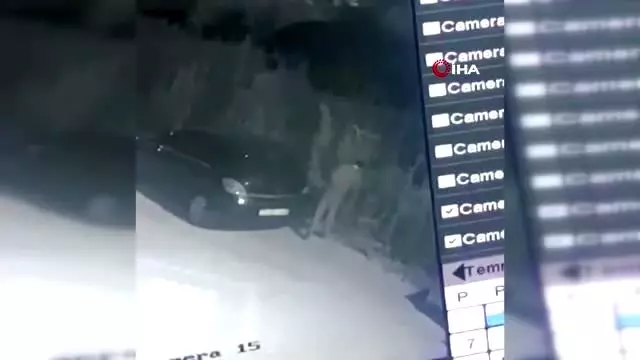 Lüks otomobilin anahtarlarını çalan hırsızın evinden uyuşturucu çıktı Lüks otomobilin anahtarlarını çalan hırsızın evinden uyuşturucu çıktı
