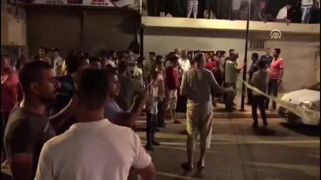 Reyhanlı'da derneğe ait depoda yangın