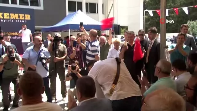 Antalya'da birlerce kişi Kırkpınar Başpehlivanı Ali Gürbüz için bir araya geldi Antalya'da birlerce kişi Kırkpınar Başpehlivanı Ali Gürbüz için bir araya geldi