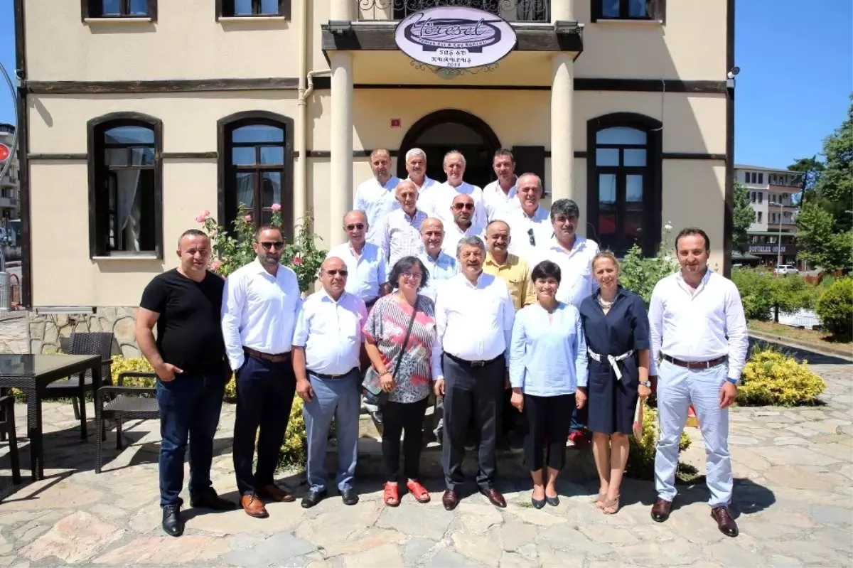 Başkan Akın: 'Muhtarlarımız hizmetin temel taşlarıdır'