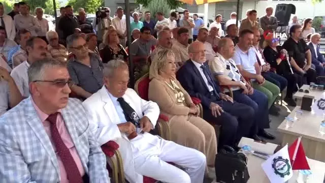 Bursa'da caddelere sanatçıların isimleri verildi Bursa'da caddelere sanatçıların isimleri verildi