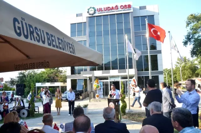 Bursa'da caddelere sanatçıların isimleri verildi Bursa'da caddelere sanatçıların isimleri verildi
