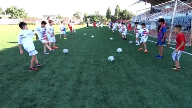 Çocuklar sporla kötü alışkanlıklardan korunuyor Çocuklar sporla kötü alışkanlıklardan korunuyor