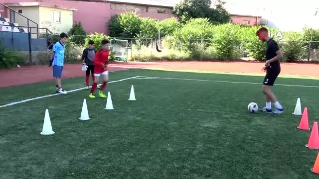 Çocuklar sporla kötü alışkanlıklardan korunuyor Çocuklar sporla kötü alışkanlıklardan korunuyor