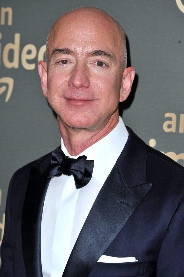 Dünyanın en zengini Jeff Bezos'un lüks yatı Türkiye'de