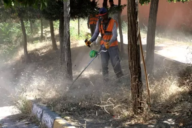 Güzeltepe Mahallesi'nde 'Fiziki Tarama Çalışmaları' yapıldı Güzeltepe Mahallesi'nde 'Fiziki Tarama Çalışmaları' yapıldı