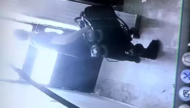 Mahalleliyi bezdiren hırsız, bebek arabasına kadar ne bulduysa çaldı Mahalleliyi bezdiren hırsız, bebek arabasına kadar ne bulduysa çaldı